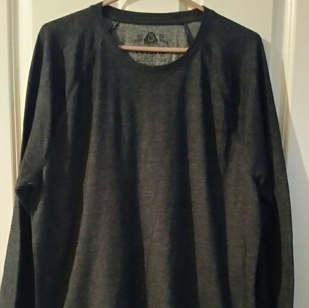 Mens XXL Long sleeve shirt.